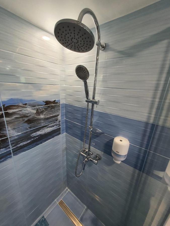 Pensiunea La Gura Portitei - Jurilovca Hotell Exteriör bild